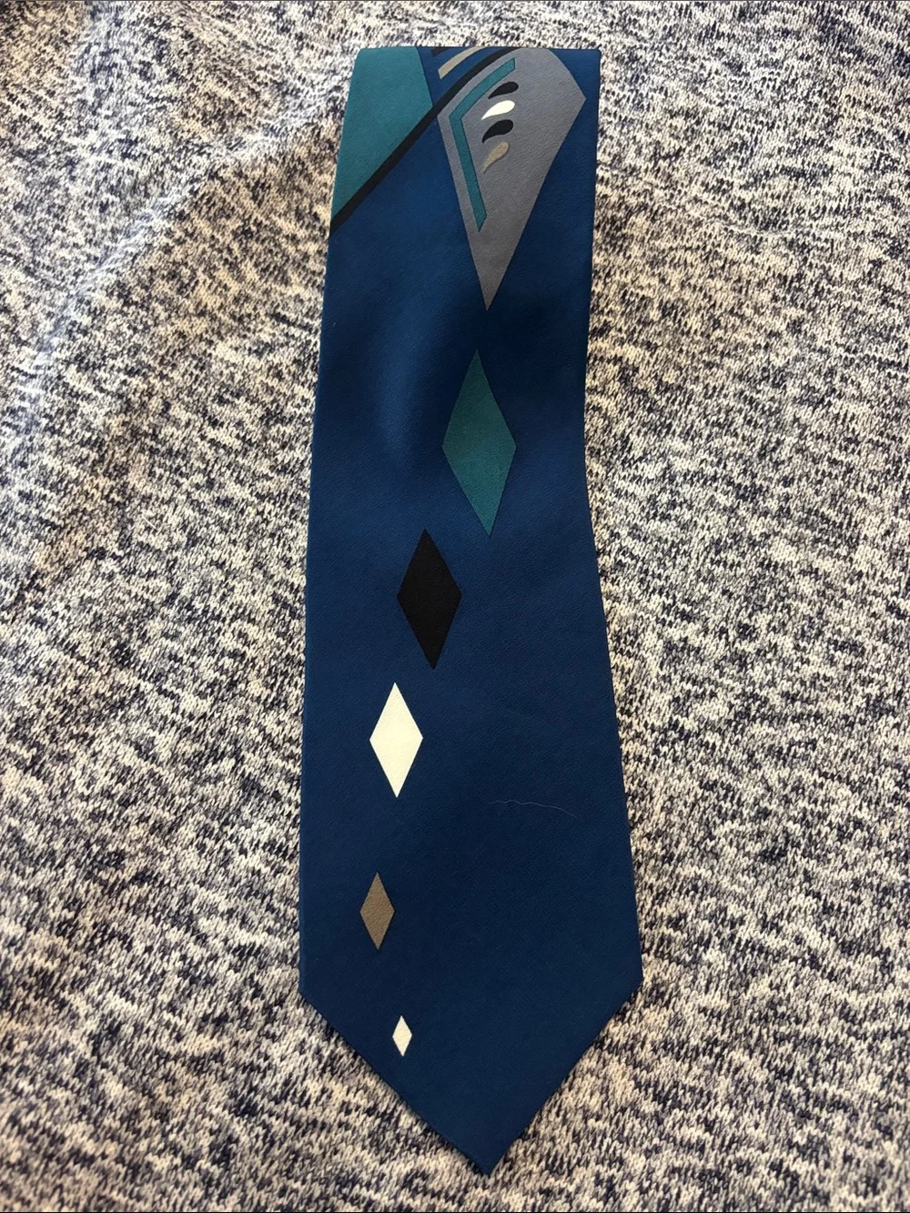 Men's Navy Diamond Pattern Silk Tie with Teal and Gray Accents